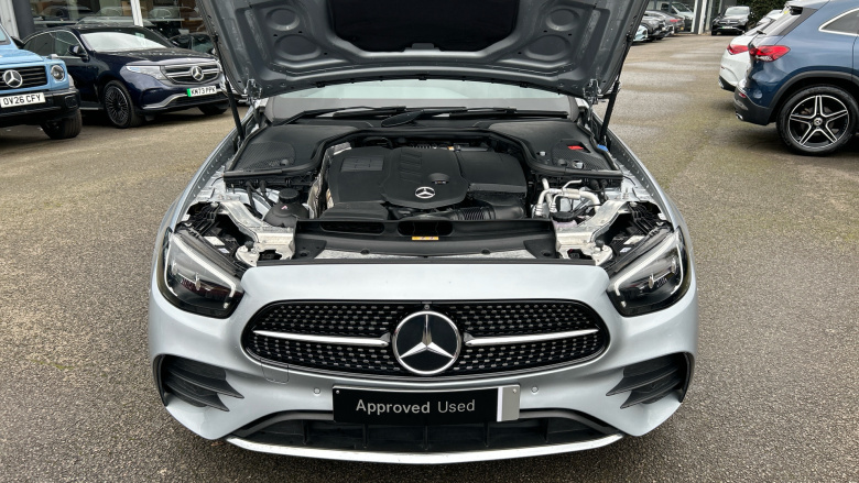 Mercedes-Benz E-Class E300d 4Matic AMG Line Premium 4dr 9G-Tronic Diesel Saloon